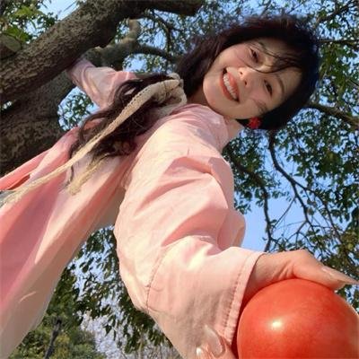 我有灵田，一天收粮十万斤