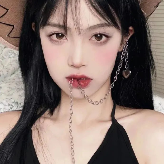 直播事故后我成了他的药